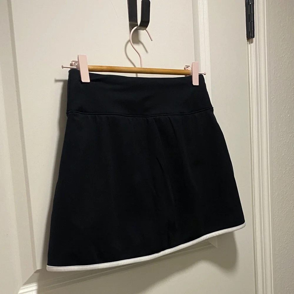 🌼 Alo Yoga Skirt Small